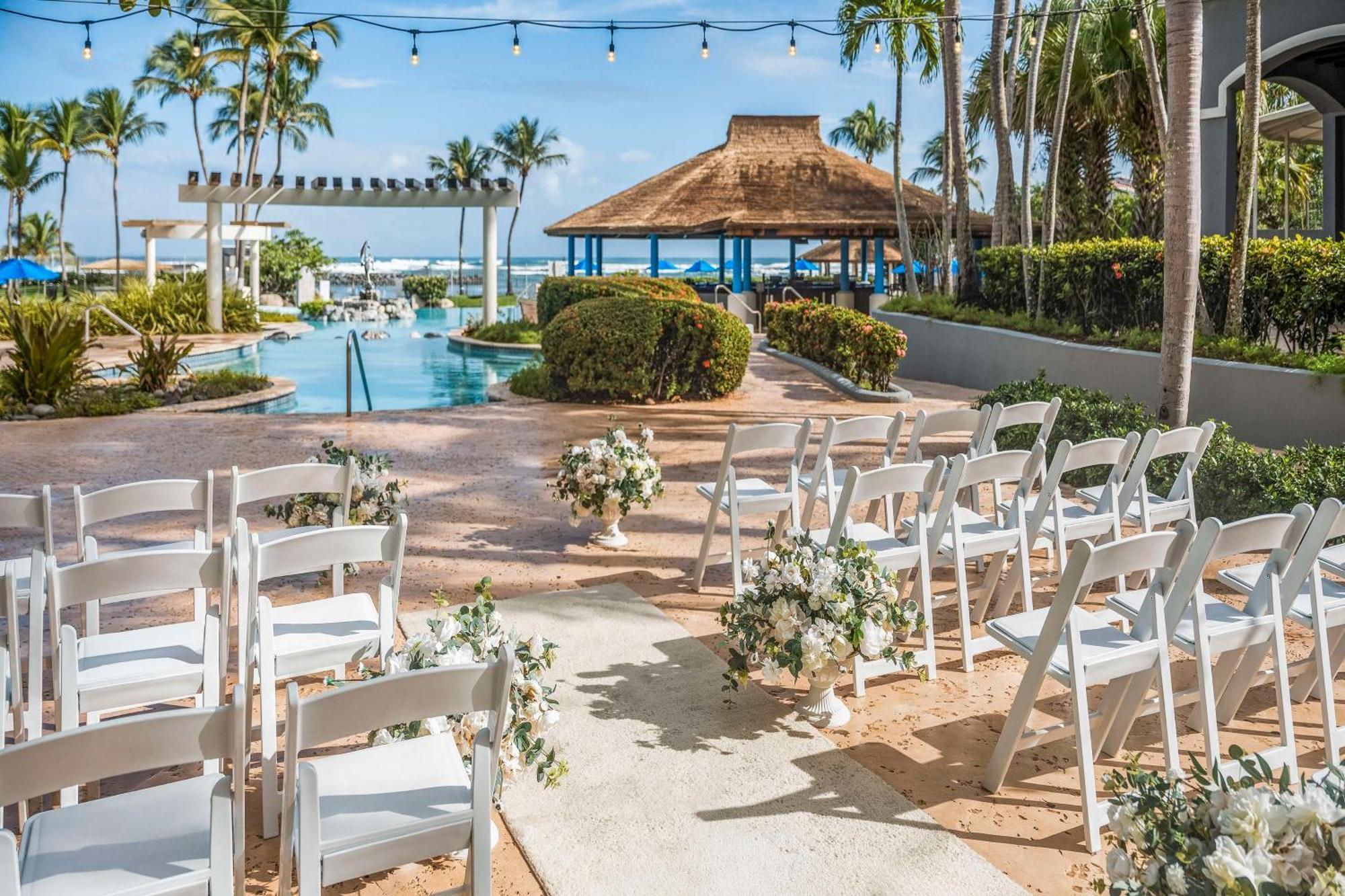 Embassy Suites By Hilton Dorado Del Mar Beach Resort מראה חיצוני תמונה